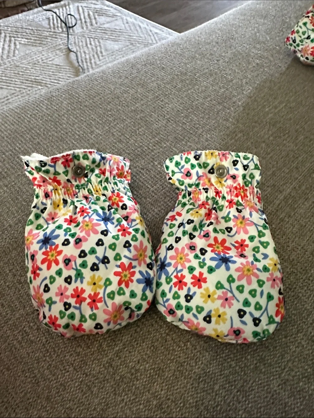 GAP Snowsuit Toddler 6-12 months White with Multi-Color Flowers